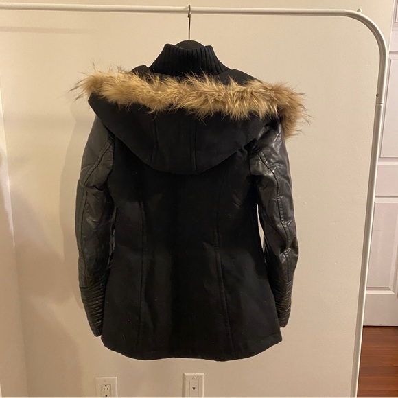 RUDSAK WINTER OUTERWEAR with real fur - Picture 8 of 11